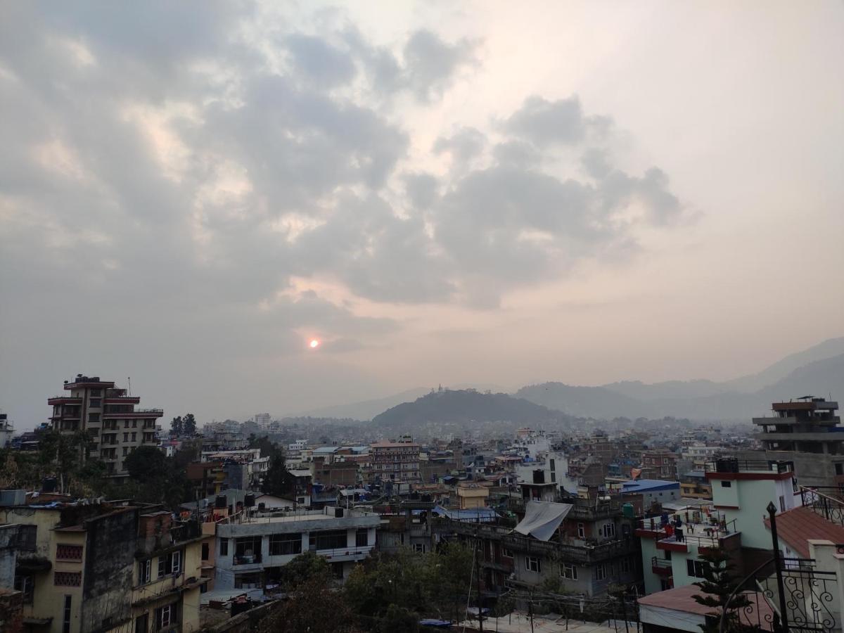 Yog Hostel Kathmandu Exterior foto